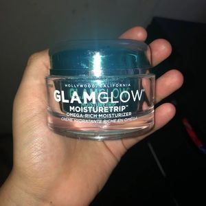 Glamglow moisture trip omega moisturizer